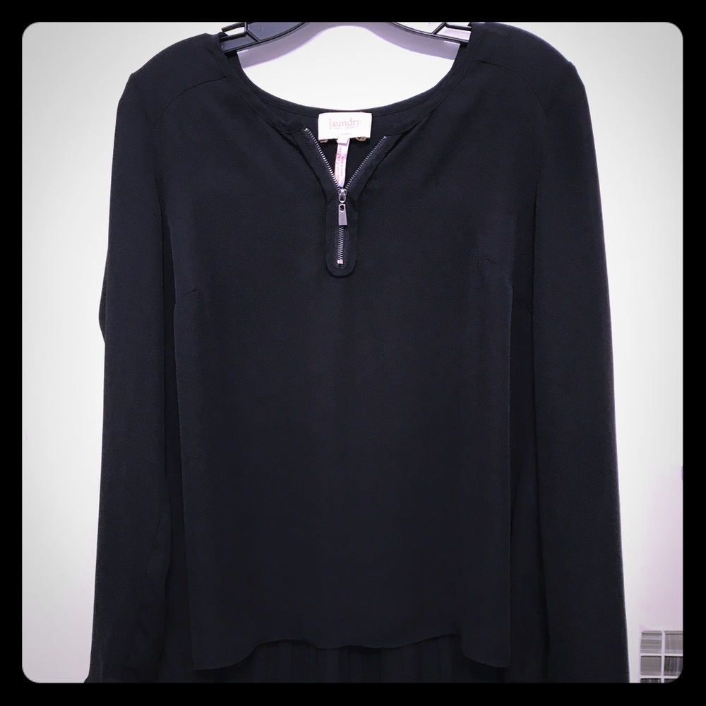 Laundry Black Top with Accordion Pleated Back